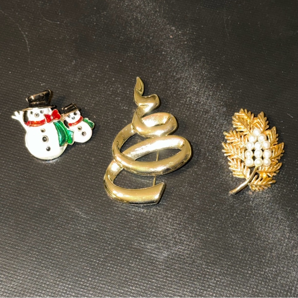 Festive Brooch Set - Snowman, Gold Swirl, Leaf